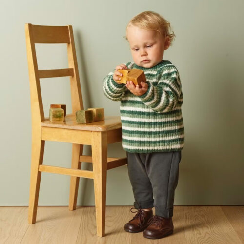 Stickmönster: 314-3 Anna tröja - randig baströja för baby och barn. Stickad i Babygarn från Rauma Garn.