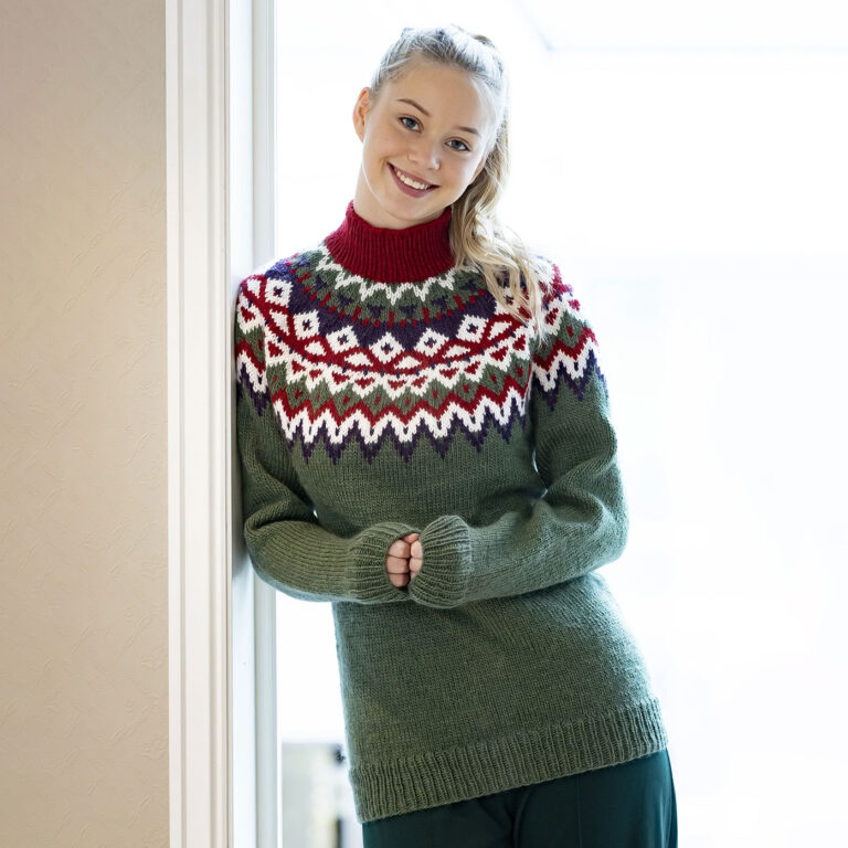 Materialkit: 2334-03a ”Kraft” – Tröja med runt ok i Viking Wool