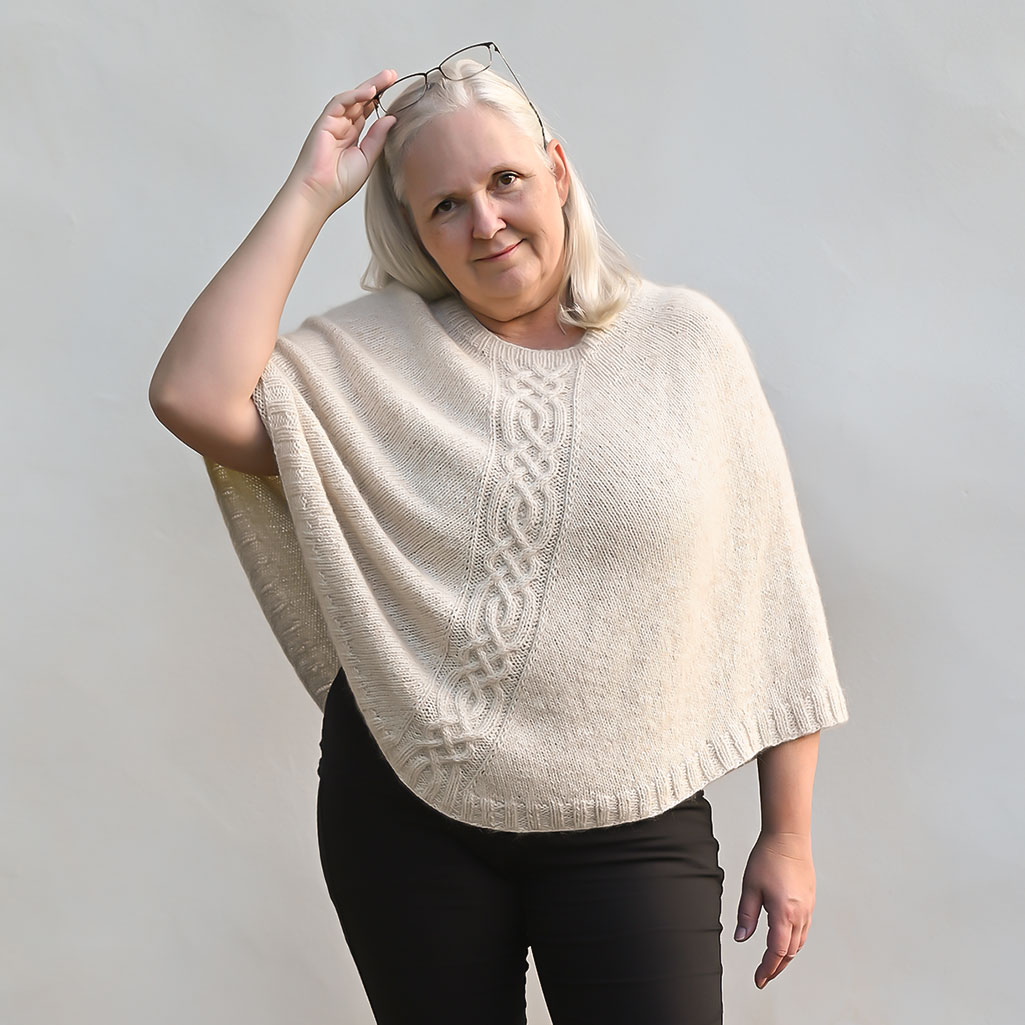 ND-020 Idun Poncho - mjukhet i varje maska
